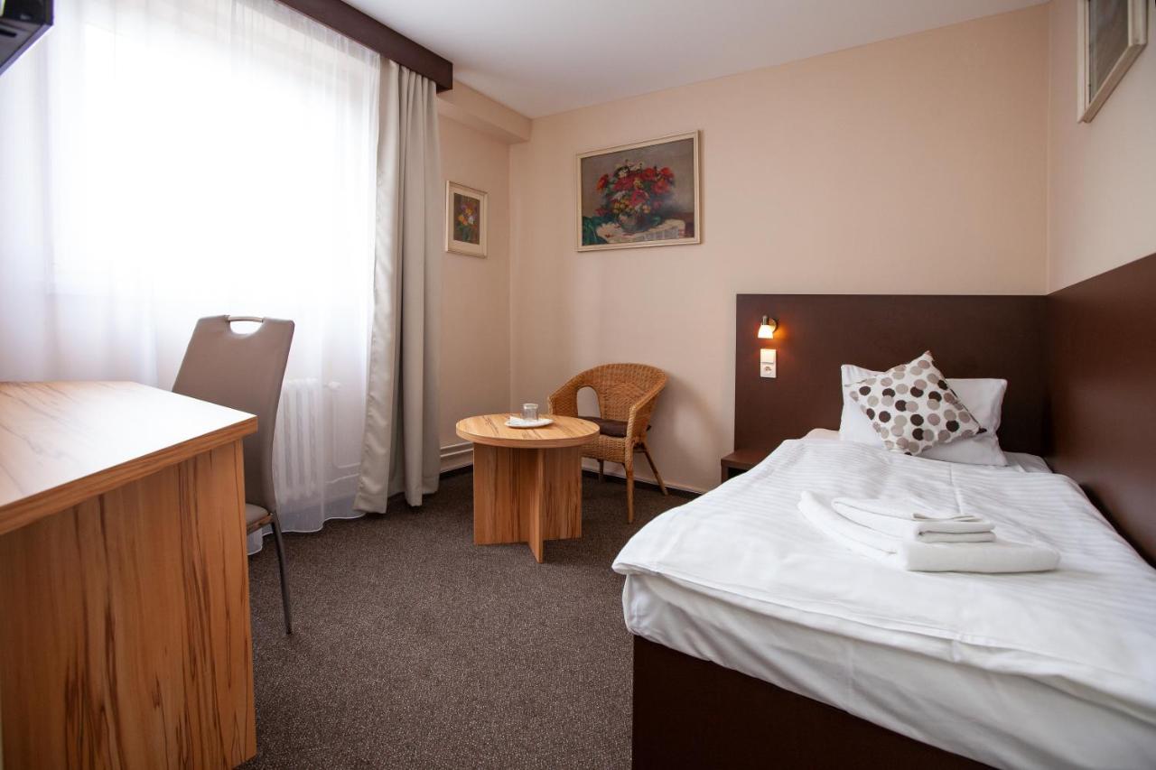 Hotel Stella Plzeň Exterior foto